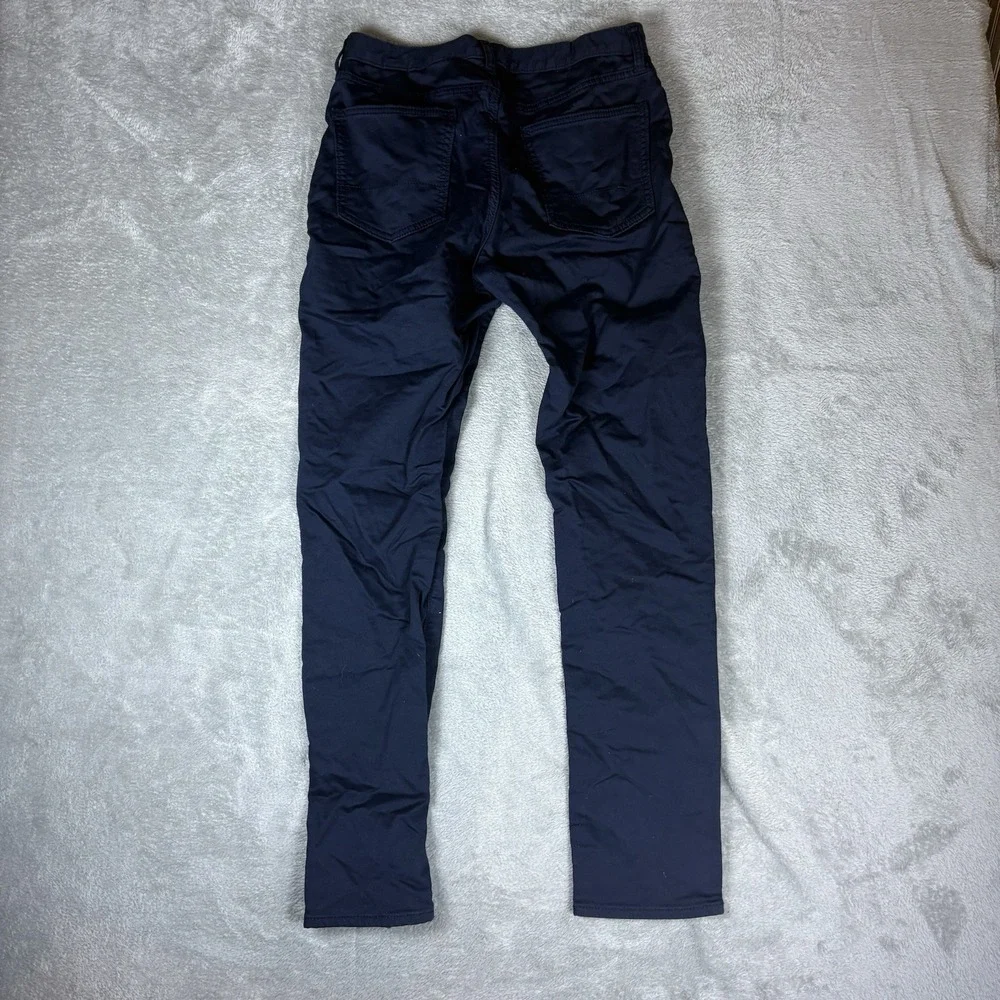 Banana Republic Men's Relaxed Jeans in Navy Blue